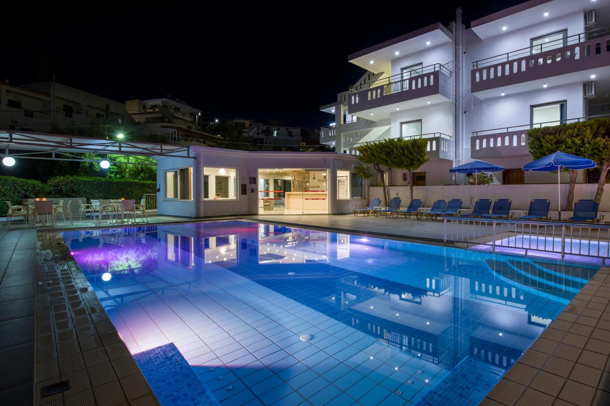 Varouxakis Hotel Platanias Exterior foto