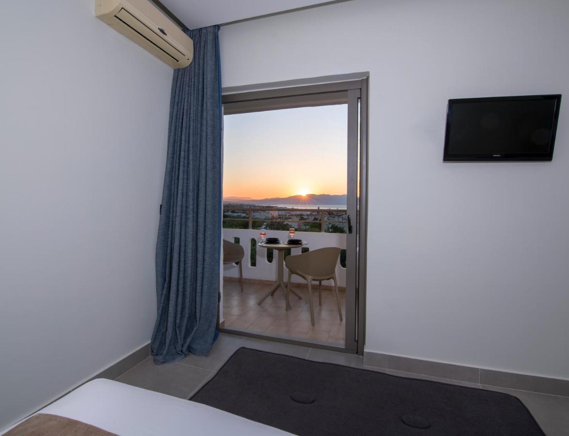 Varouxakis Hotel Platanias Exterior foto